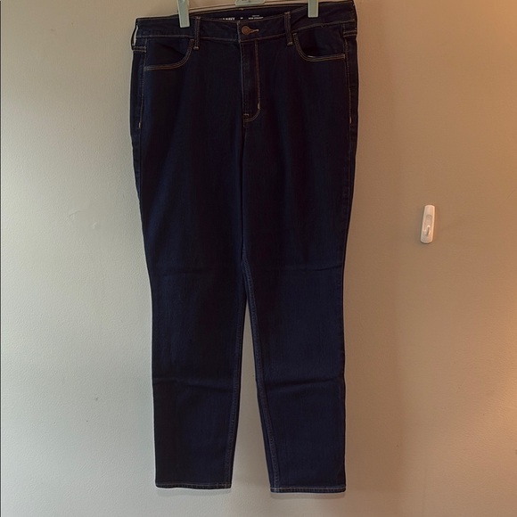 Old Navy Denim - NWOT Old Navy High-Rise Wow Straight Jeans - Dark Blue Size 14